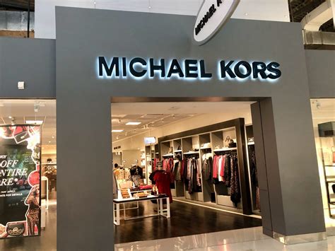 michael kors dolphin mall photos